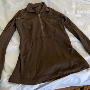 Lululemon half zip, black size 8